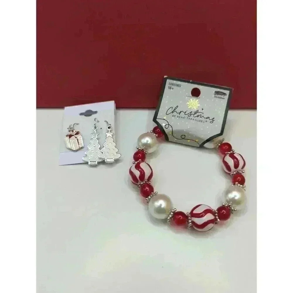NEW Bead Treasures Christmas Themed Bracelet Earrings Set Red White Gift Design